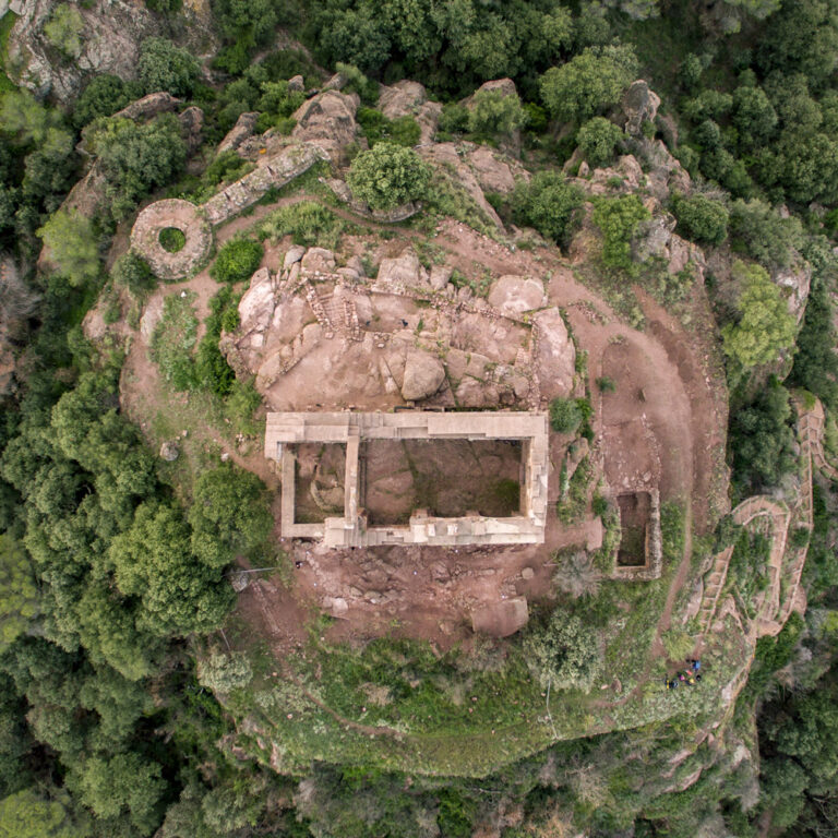 1a setmana d’excavacions del Centre d’Estudis Martorellencs a Sant Genís de Rocafort